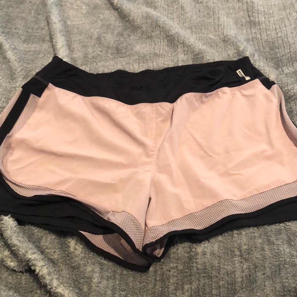 Reebok workout athletic shorts